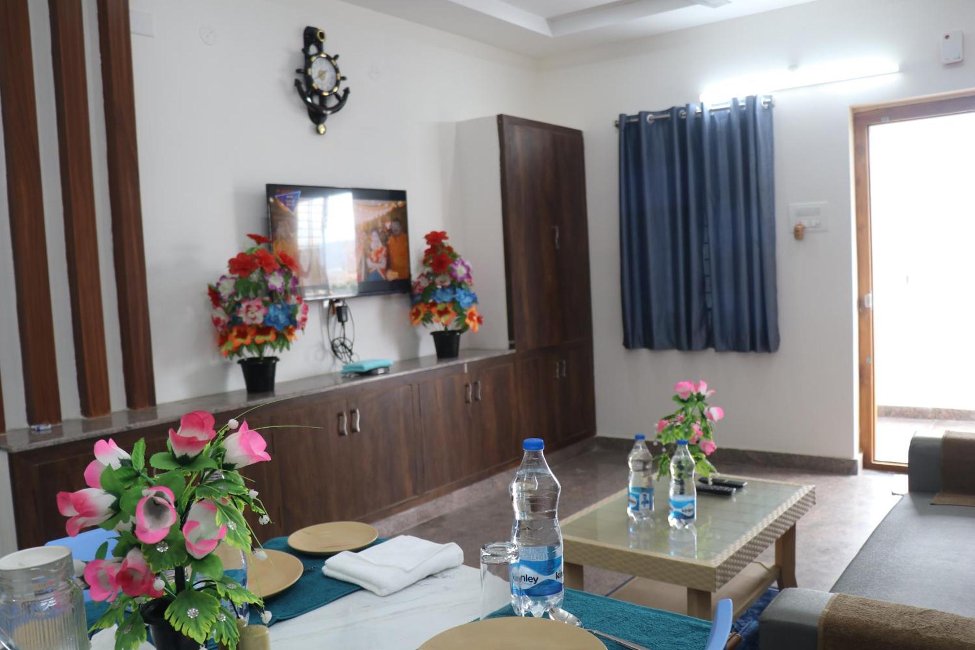 Leo Home Stay Tirupati Exterior photo